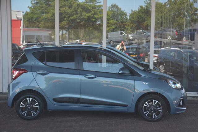 Hyundai I 10 1.0i i-Motion Go! 2016 Nederlandse auto 1e eigenaar 161612 NAP ecc navigatie lmv verstralers cv
