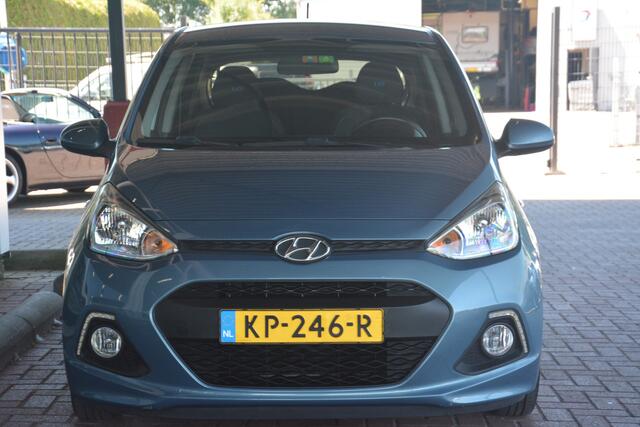 Hyundai I 10 1.0i i-Motion Go! 2016 Nederlandse auto 1e eigenaar 161612 NAP ecc navigatie lmv verstralers cv