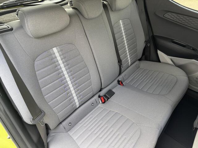 Hyundai I 10 1.2 Stuurverwarming, Camera, Keyless, line assist, Alle opties! . Neem contact op en we maken een afspraak!
