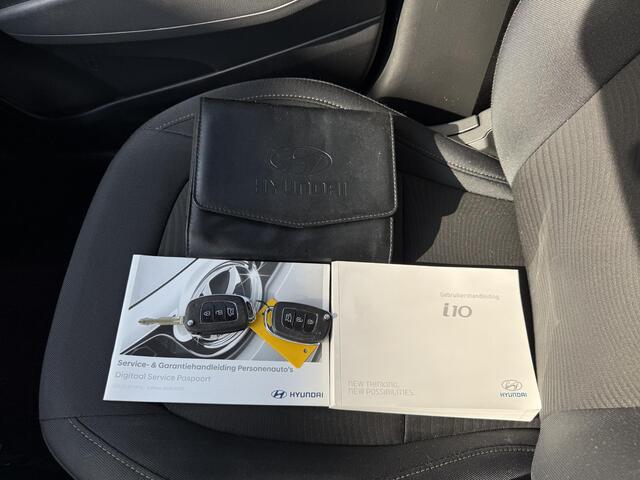 Hyundai I 10 1.0i Comfort Smart / NAP / Navigatie / Apple&Android Carplay / Airco / Bluetooth / Sensoren Achter / Cruise Control / 4x Elektrische ramen / DAB