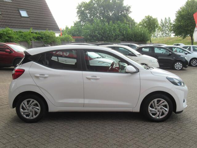 Hyundai I 10 1.0 Comfort Smart 5-zits | Airco | Apple Carplay | DAB+ Radio | Incl. Garantie | LED Dagrijverlichting |