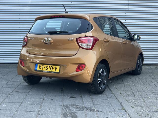 Hyundai I 10 1.0i i-Motion Comfort | Cruise Control | Climate Control | LM-velgen |