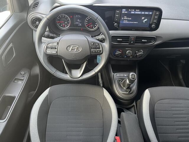 Hyundai I 10 5drs 1.0 Comfort | Contrasterend dakkleur | Multimedia Apple Carplay & Android Auto | Lage kmstand |