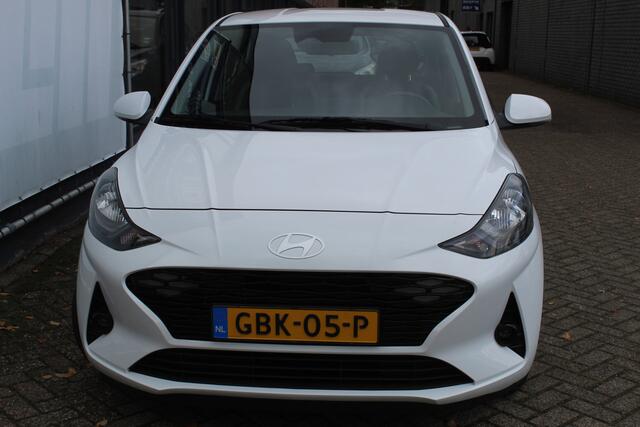 Hyundai I 10 1.0 Comfort Smart Parkeer camera l Navigatie l Cruise control l Apple carplay/ Android auto l Bluetooth