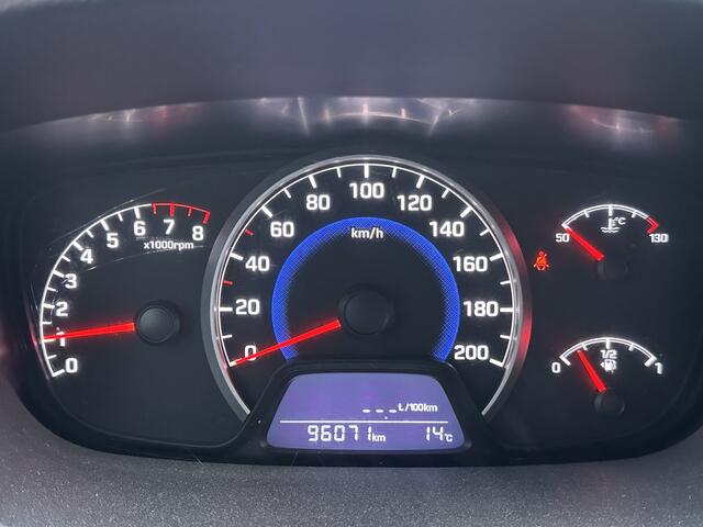 Hyundai I 10 1.0i i-Motion Comfort / Cruise / Clima / NAP