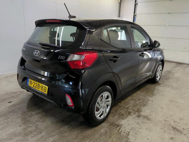 Hyundai I 10 1.0 Comfort Smart Airco Navi Carplay Cruise Control Camera Achter Verkeerbord herkenning DAB+ Lane Assist Grootlicht assistent