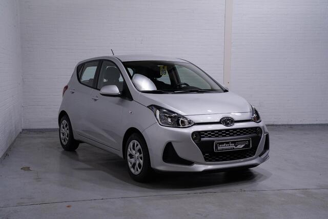 Hyundai I 10 1.0i Trend Collor-edition Airco Cruise Stoel- en stuurverwarming