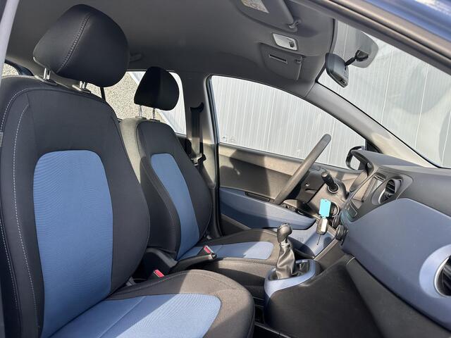 Hyundai I 10 1.0i i-Motion Comfort / Airco / Cruise Control / Centrale Deurvergrendeling / Elek. ramen v + a