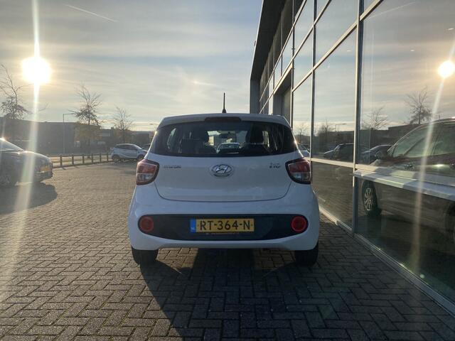Hyundai I 10 1.0i Comfort | Fietsendrager | Thule |