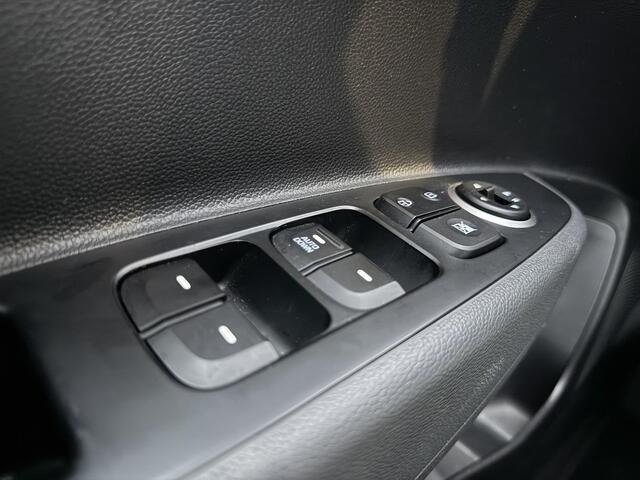 Hyundai I 10 1.0i Comfort / All Season Banden / Cruise Control / Limit Control / Airco / Apple Carplay