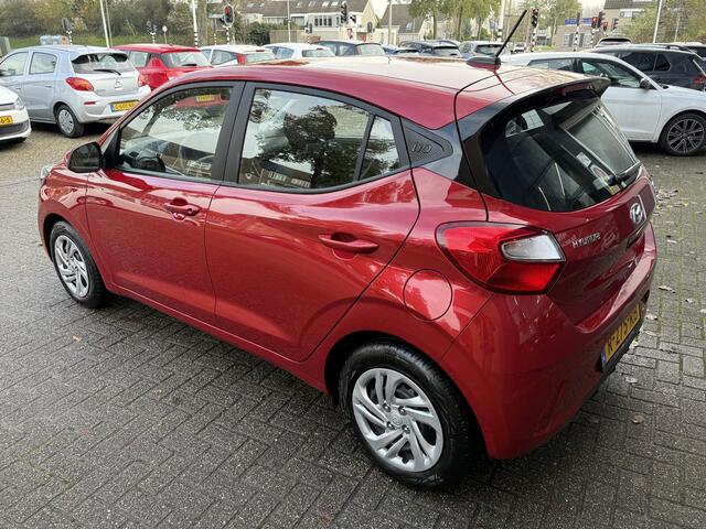 Hyundai I 10 1.0 Comfort Smart / Airco/ Navigatie/ Apple carplay/ Camera/ Cruise/ LED