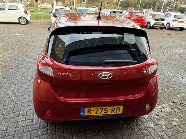 Hyundai I 10 1.0 Comfort Smart / Airco/ Navigatie/ Apple carplay/ Camera/ Cruise/ LED