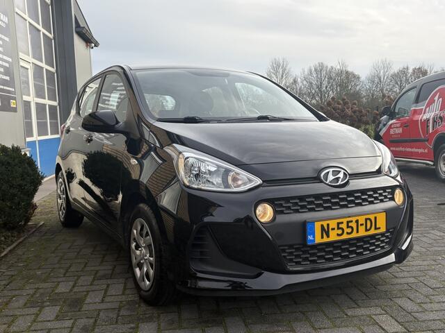 Hyundai I 10 1.0i Comfort 5p. 1E EIGENAAR-AIRCO-NAVI