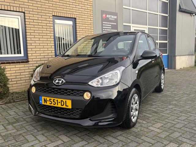 Hyundai I 10 1.0i Comfort 5p. 1E EIGENAAR-AIRCO-NAVI