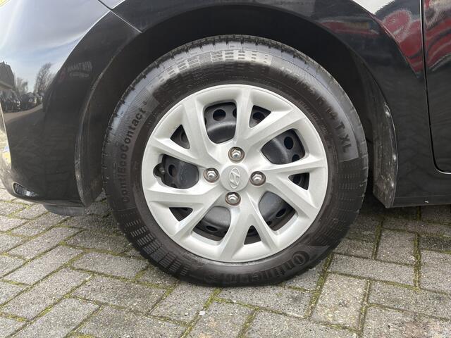 Hyundai I 10 1.0i Comfort 5p. 1E EIGENAAR-AIRCO-NAVI