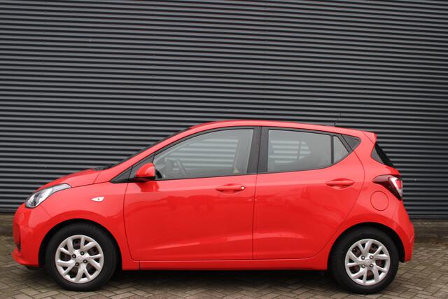 Hyundai I 10 1.0i Comfort Navigatie PDC