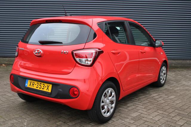 Hyundai I 10 1.0i Comfort Navigatie PDC