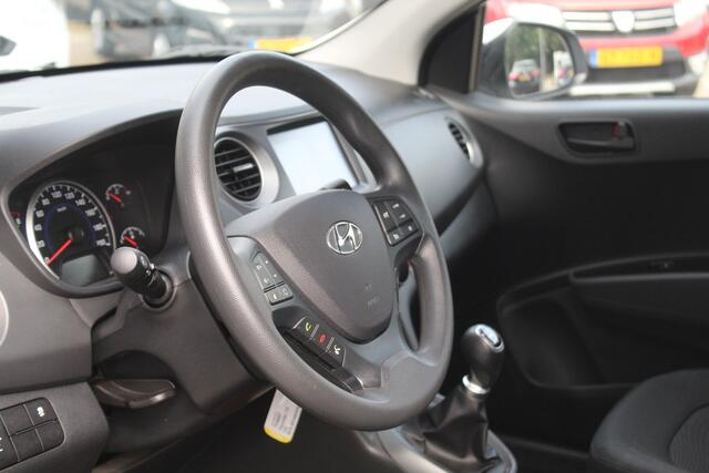 Hyundai I 10 1.0i Comfort//5Drs//Navi!!