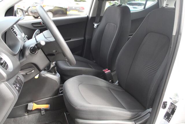 Hyundai I 10 1.0i Comfort//5Drs//Navi!!