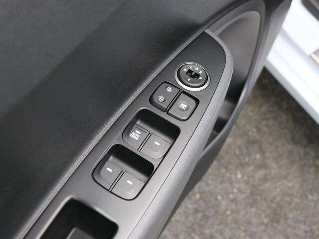 Hyundai I 10 1.0i Comfort / Airco / Cruise Control / Bluetooth / 5-Deurs / Historie Bekend / Limit Control /