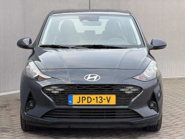 Hyundai I 10 1.0 Automaat Comfort Smart 5-zits / Fabrieksgarantie tot 02-2029 / Navigatie / Camera / Cruise / Airco / Apple Carplay & Android Auto / DAB /