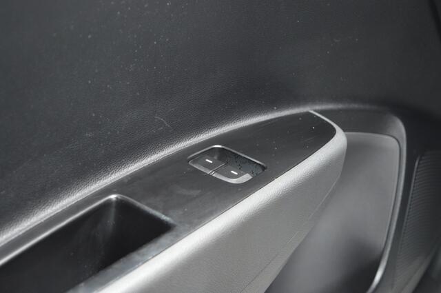 Hyundai I 10 1.0i Comfort | AUT - AIRCO - ELEK.RAMEN