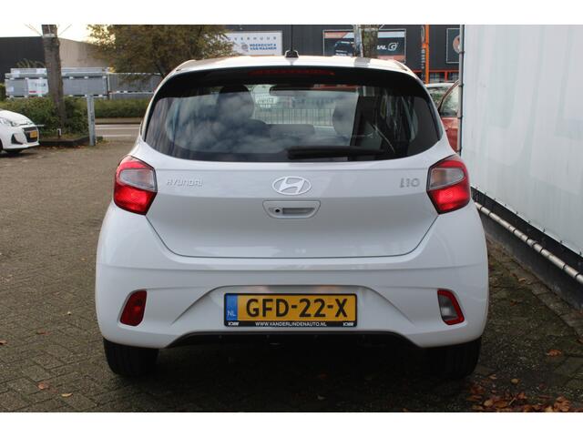 Hyundai I 10 1.0 Comfort Smart Parkeer camera l Navigatie l Cruise control l Apple carplay/ Android auto l Bluetooth