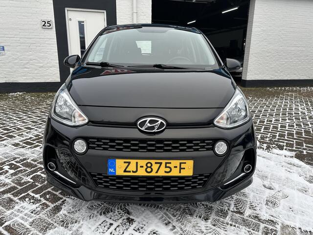 Hyundai I 10 1.0i Comfort /Apk 06-08-2027/Lm velgen/all season banden/Airco/5 drs/Navigatie