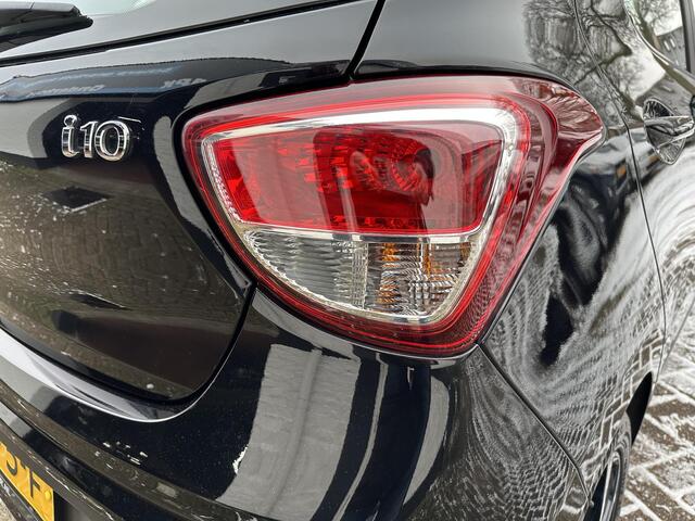 Hyundai I 10 1.0i Comfort /Apk 06-08-2027/Lm velgen/all season banden/Airco/5 drs/Navigatie