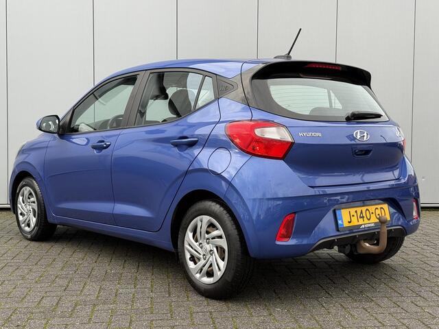 Hyundai I 10 1.0 Premium / 1e eig. / Navigatie / Camera achter / Parkeersensoren achter / Climate Control / Fietsdrager montagesysteem /