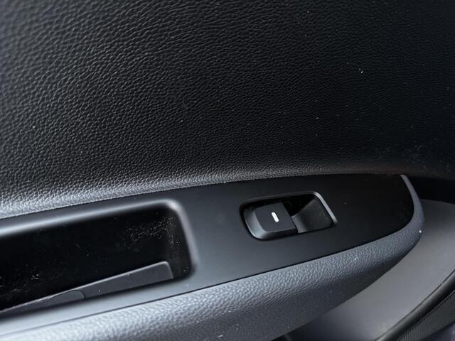 Hyundai I 10 1.0i Comfort / Airco / Cruise Control / All season banden / Bluetooth /