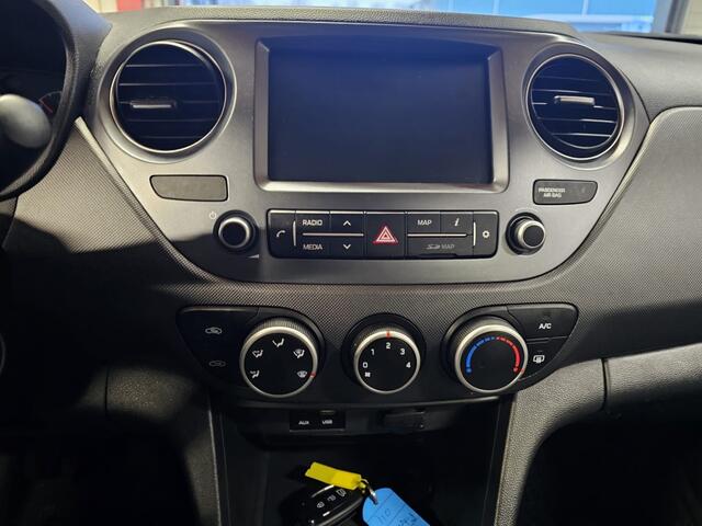 Hyundai I 10 1.0i Comfort | Geen import | Navigatie | Cruise