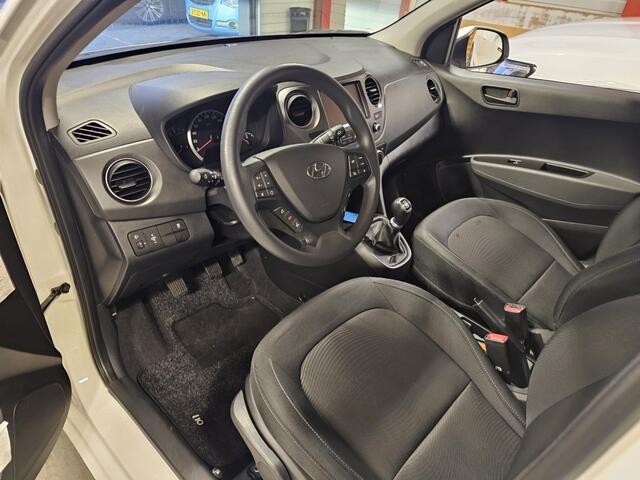 Hyundai I 10 1.0i Comfort | Geen import | Navigatie | Cruise