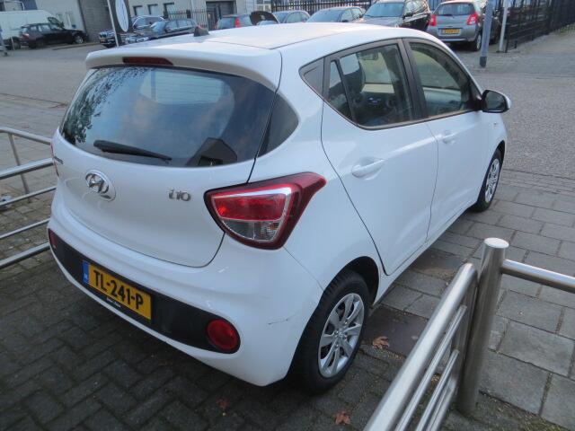 Hyundai I 10 1.0i Comfort rijdbare schade !!! airco ,cruise ,elek pakket