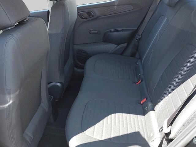 Hyundai I 10 1.0 Comfort VAN: ¤21.690 VOOR: ¤19.190