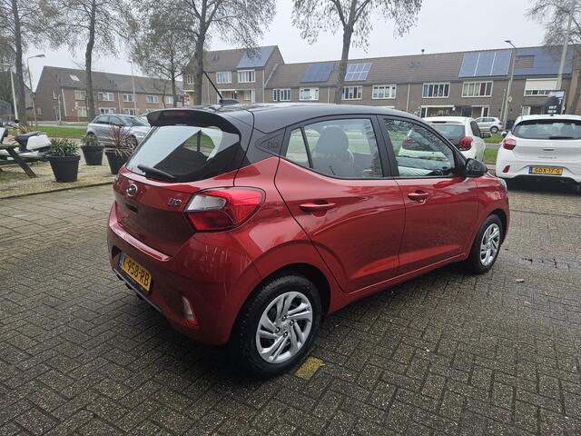 Hyundai I 10 1.0 Premium / Airco/ Navigatie/ Cruise / Apple carplay/ Camera/ Clima