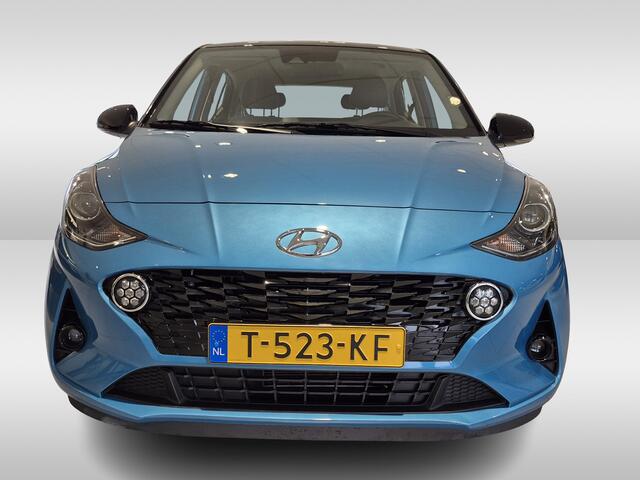 Hyundai I 10 1.0 Premium | Two Tone | Navigatie | Camera | Apple Carplay en Android Auto |