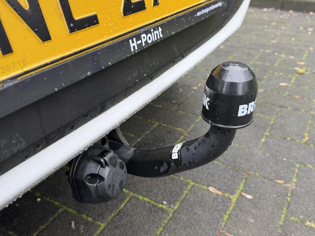 Hyundai I 10 5-deurs 1.0i i-Motion 67pk | TREKHAAK | AIRCO | ALLSEASON BANDEN | ELEKTRISCH PAKKET | LAGE KM-STAND! |