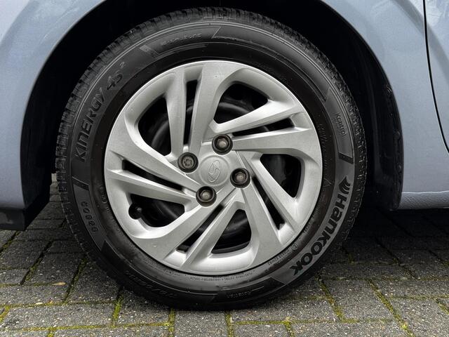 Hyundai I 10 1.0 Comfort Smart / 1e eig. / Navigatie / Achteruitrij camera / NL auto / Fabrieksgarantie t/m 11-2028 /