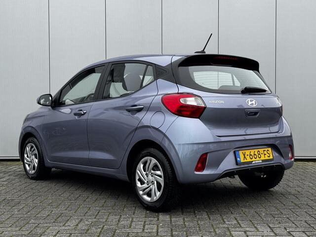 Hyundai I 10 1.0 Comfort Smart / 1e eig. / Navigatie / Achteruitrij camera / NL auto / Fabrieksgarantie t/m 11-2028 /