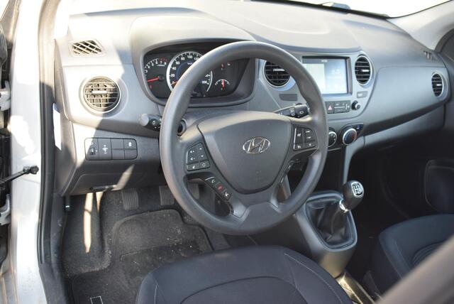 Hyundai I 10 1.0i Comfort Navi Airco Km 106.000!!