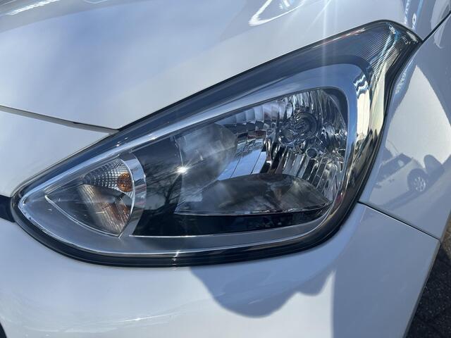 Hyundai I 10 1.0i Comfort /Navi/Aico/5 drs/Nieuwe apk bij aflevering