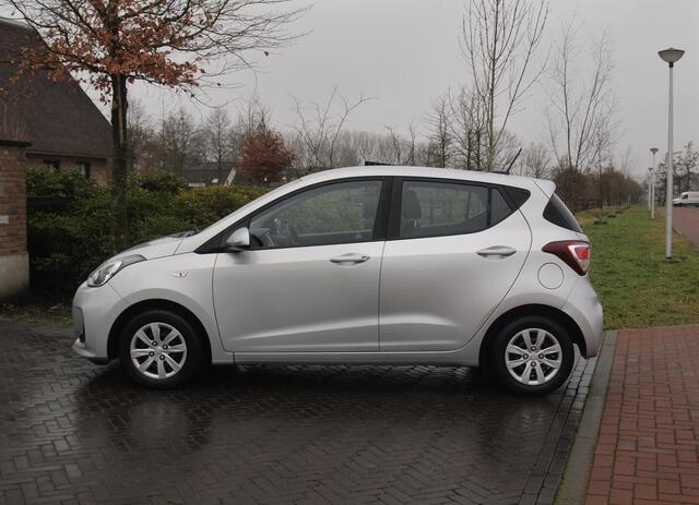 Hyundai I 10 1.0i Comfort | Apple Carplay | Navi | Cruise Control | Airco |