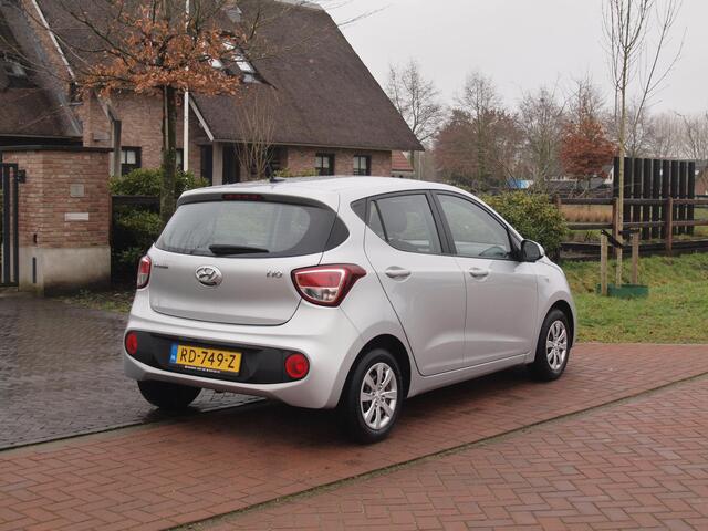 Hyundai I 10 1.0i Comfort | Apple Carplay | Navi | Cruise Control | Airco |