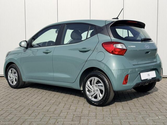 Hyundai I 10 1.0 Comfort Limited / Navigatie / Achteruitrijcamera / Airco / Elek. Ramen Voor / Apple Carplay & Android Auto / Bluelink / Incl ¤ 1500,- korting / Prijs is rijklaar /