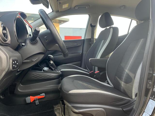 Hyundai I 10 1.0 Comfort Smart | Camera | Cruise Control | Carplay | NAVI | Elektrische ramen en spiegels voor