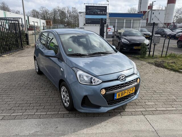Hyundai I 10 1.0i Premium*KOPPELINGNIEUW*MOOIAUTO*