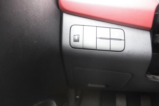 Hyundai I 10 1.0i Comfort 5p. Apple/Android Carplay l Cruise control l Navi l Airco