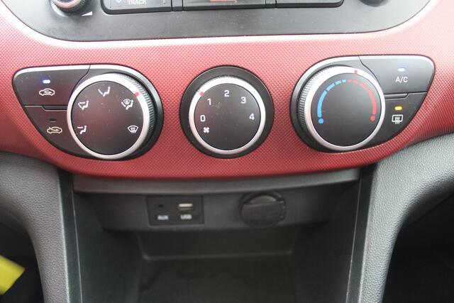 Hyundai I 10 1.0i Comfort 5p. Apple/Android Carplay l Cruise control l Navi l Airco