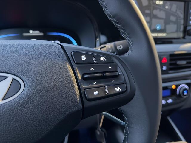 Hyundai I 10 1.0 Premium / Direct Leverbaar / ¤1750 Voordeel Op Nieuwprijs / Climate Control / Navigatie & Apple Carplay - Android Auto / Achteruitrijcamera /